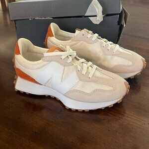 New Balance Women’s Blanc Size 9